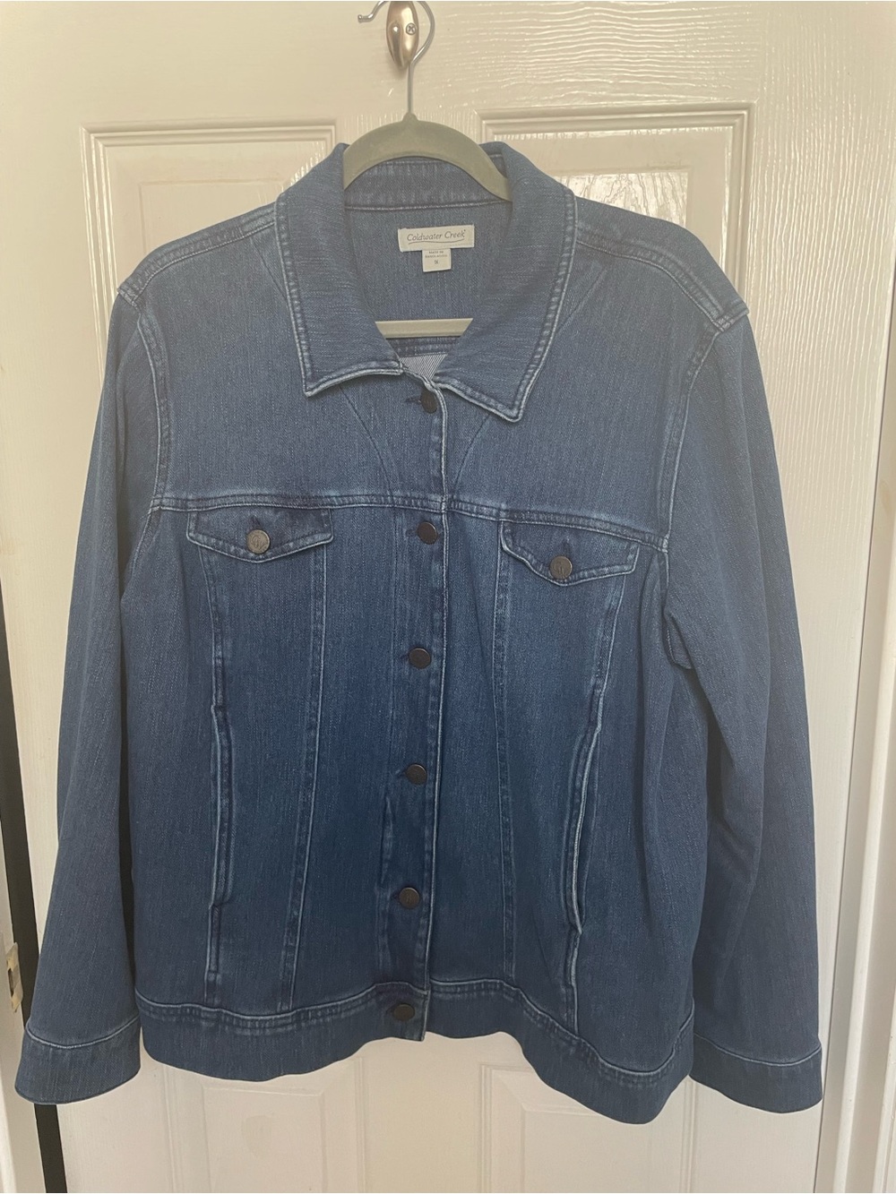 Coldwater Creek Women's Medium Blue Stretch Denim Jacket